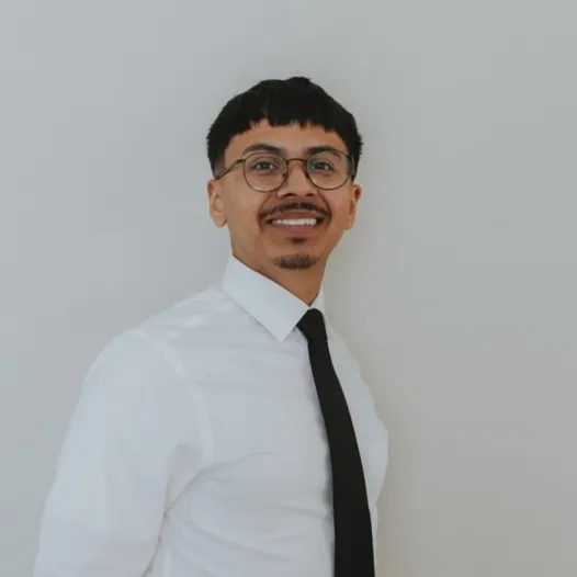 Kevin Osorio, Agent in  - Compass