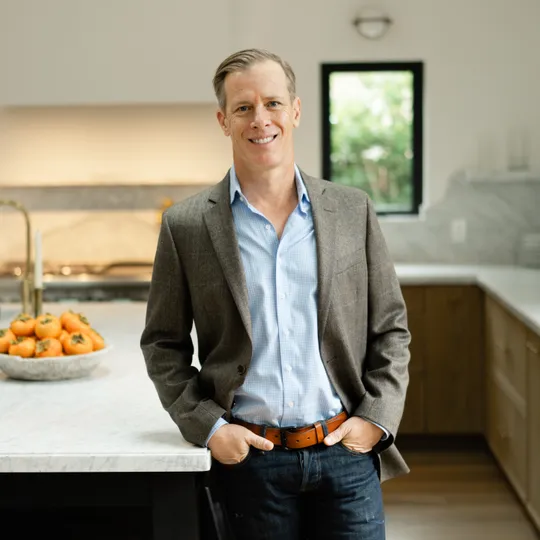 Scott Symon, Agent in  - Compass