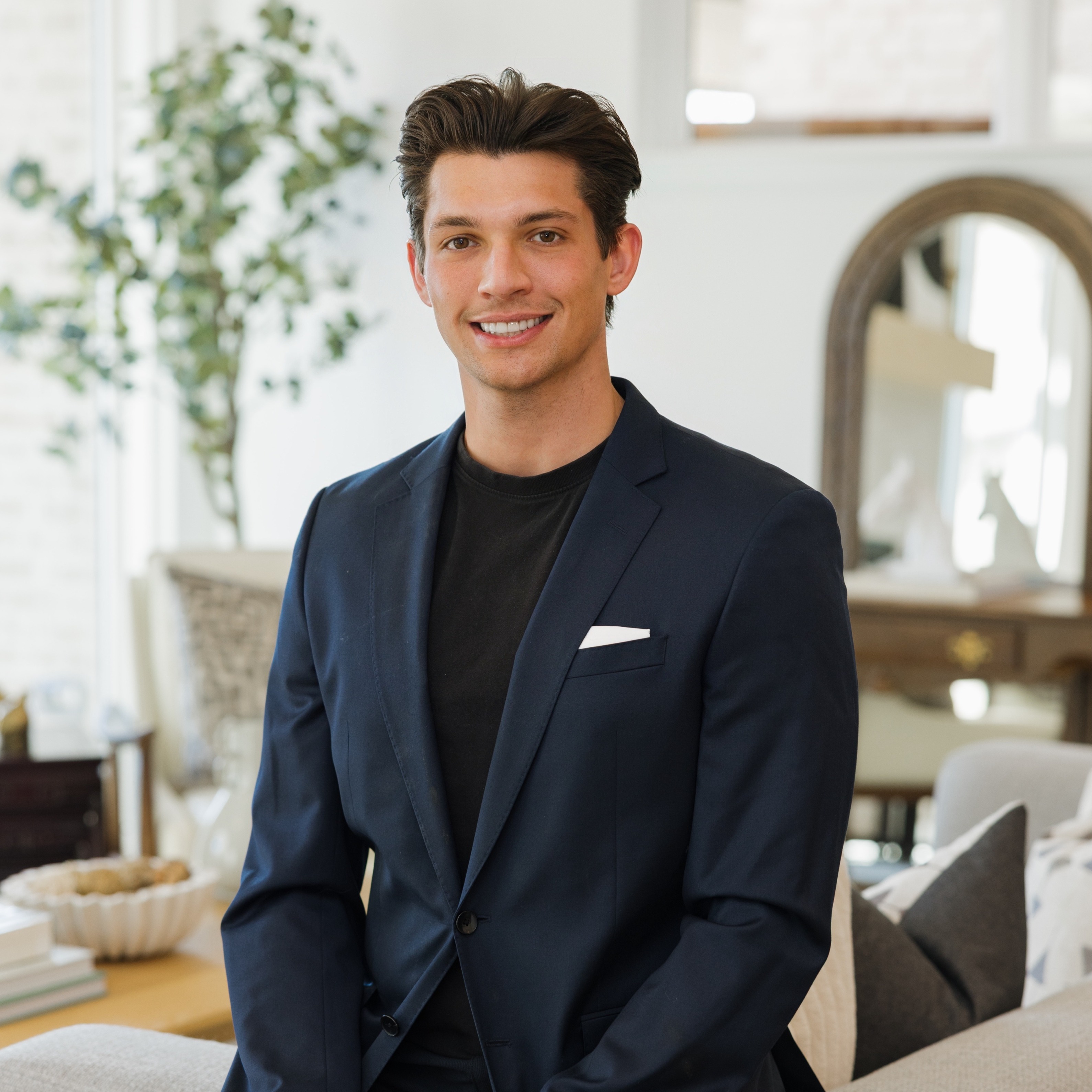 Headshot of Sean Stuart
