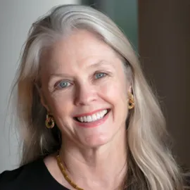 Phyllis Hall, Agent in  - Compass