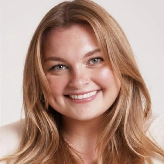 Meghan Hilbert, Agent in  - Compass