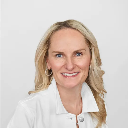 Colleen D'Agostino, Agent in  - Compass