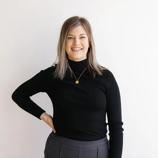 Rachael Gray Smith, Agent in  - Compass