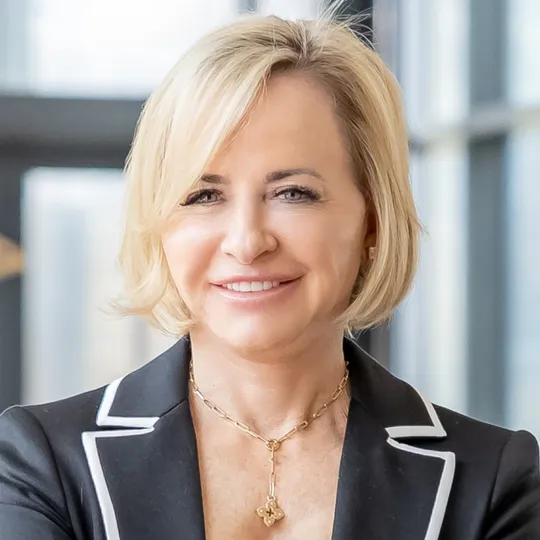 Beth Trautman, Agent in  - Compass