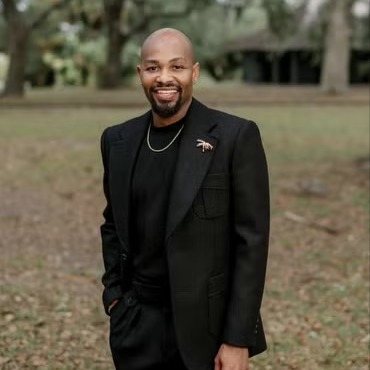 Headshot of Michael Fortune