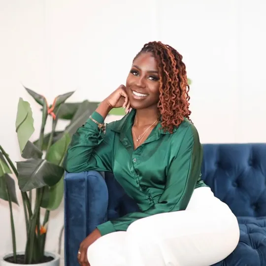 Landy Coulanges, Agent in  - Compass