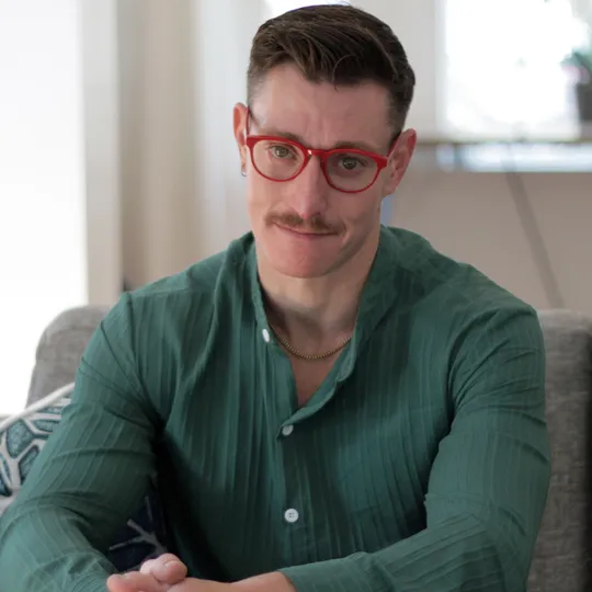 Michael Rachlis, Agent in  - Compass