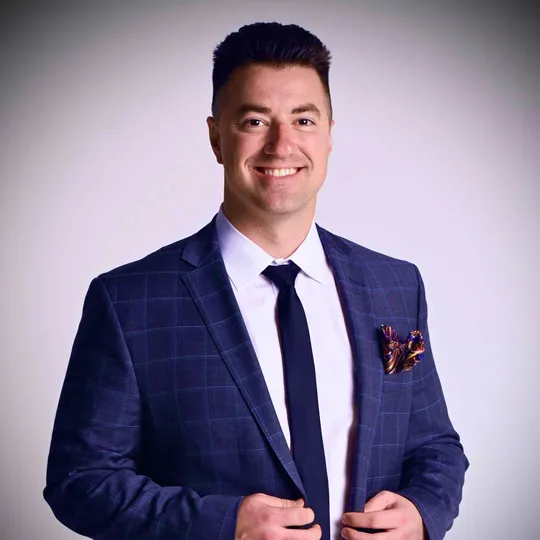 Christos Teis, Agent in  - Compass