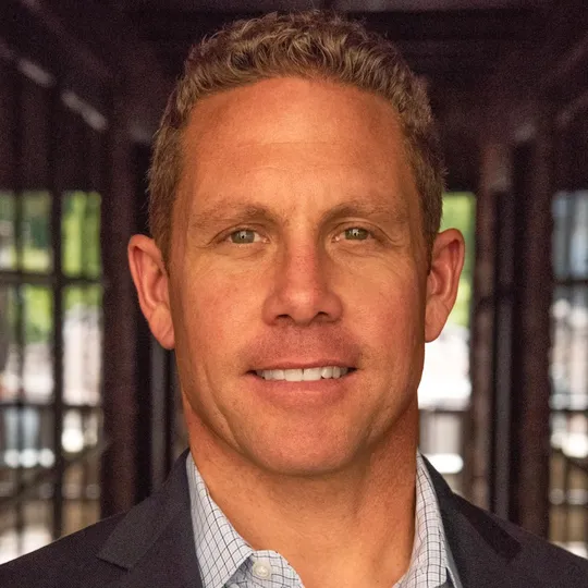 Pepi Morel, Agent in  - Compass