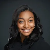 Lenzi Hudson, Agent in  - Compass