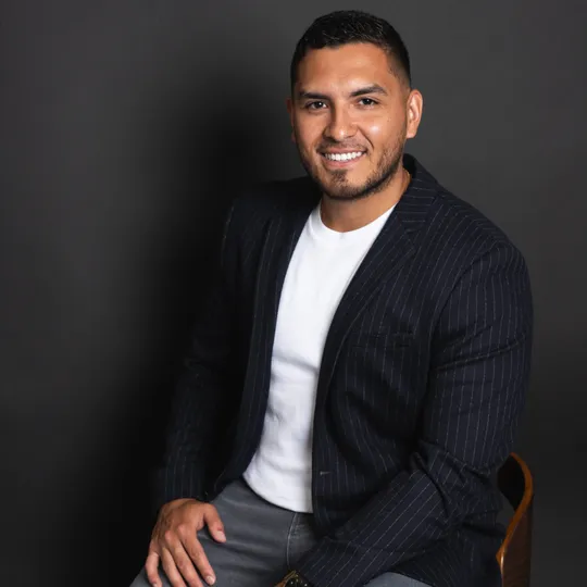 Juan Gamarra, Agent in  - Compass