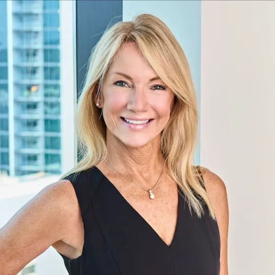 Jeanne Gaida, Agent in  - Compass