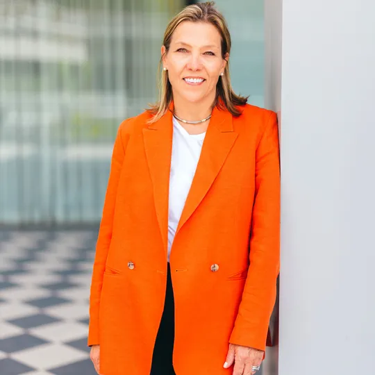 Beth Nunez, Agent in  - Compass