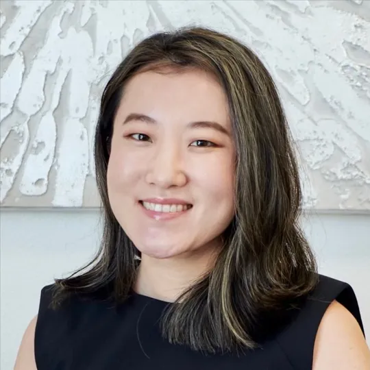 Amy Gu, Agent in  - Compass