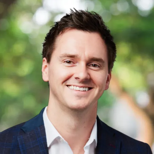 Steven Potts, Agent in  - Compass