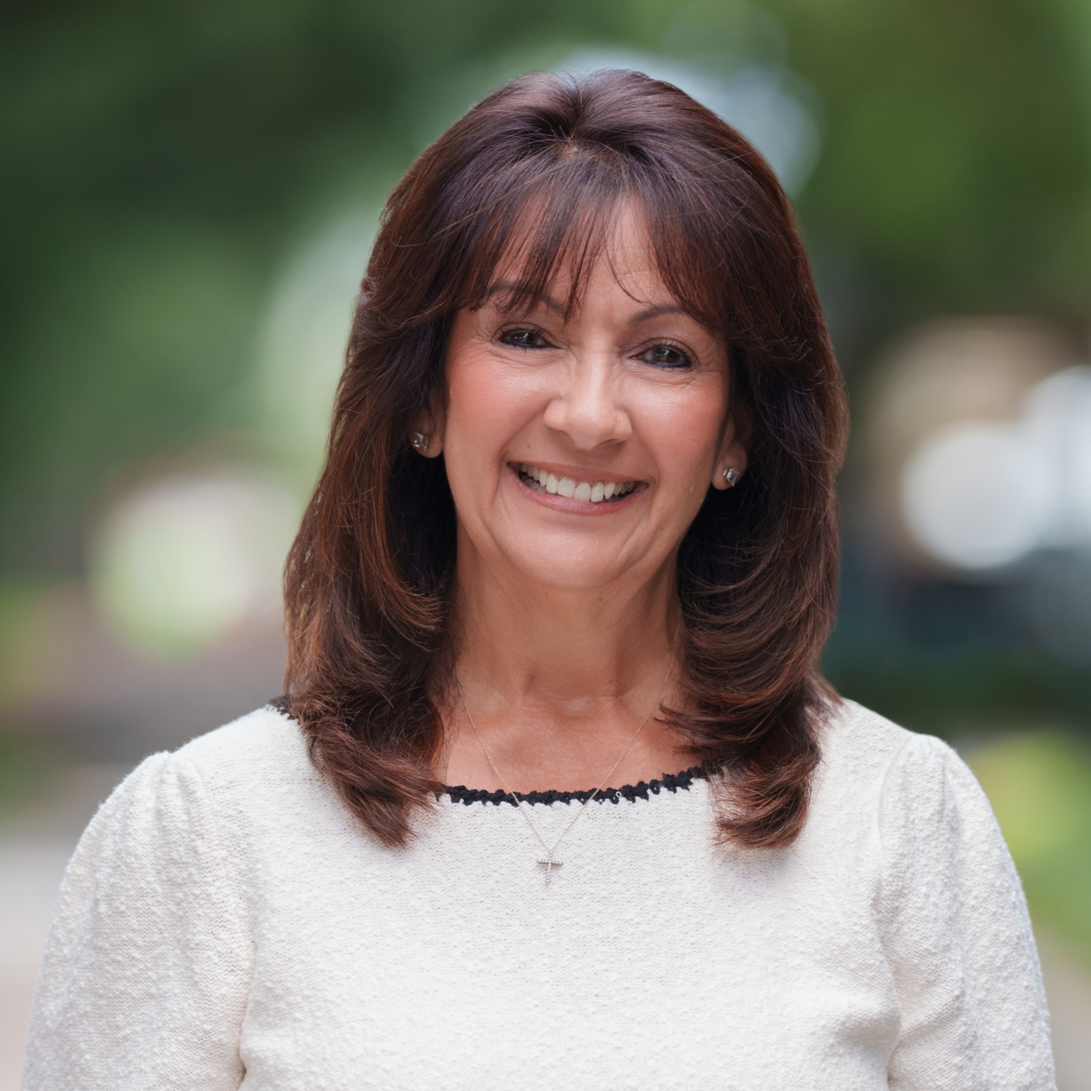 Headshot of Maria Diaz