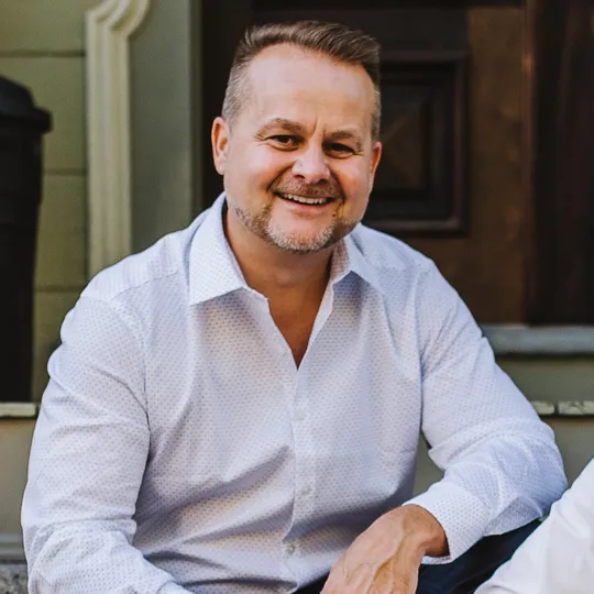 Mike Wood, Agent in  - Compass