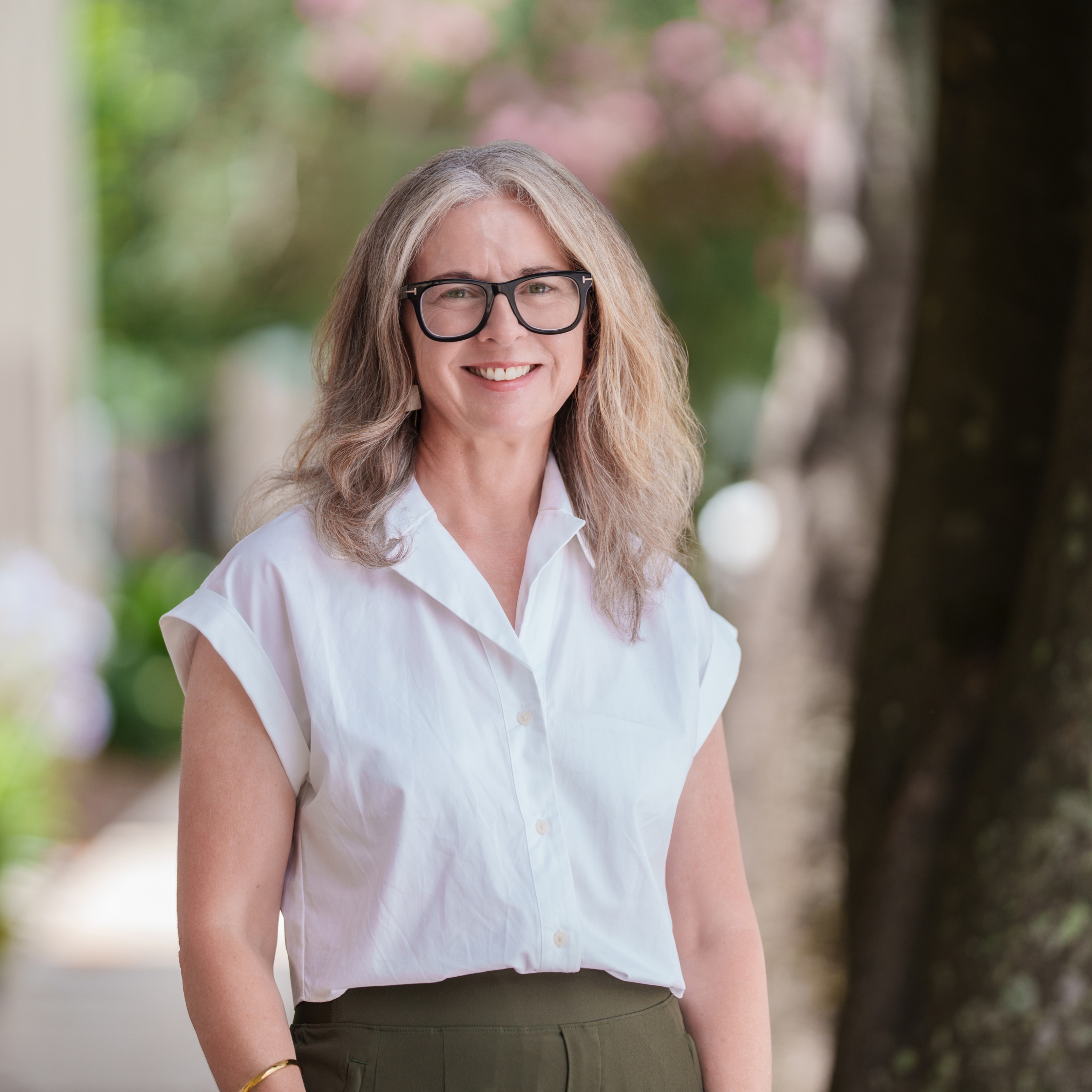 Headshot of Eileen Nolan