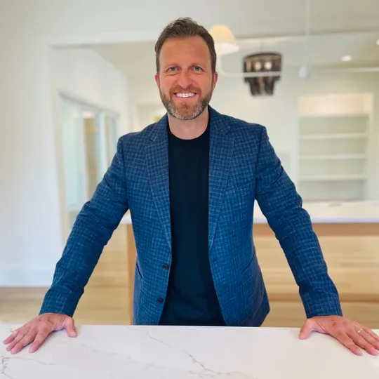 Mitchell Waksman, Agent in  - Compass