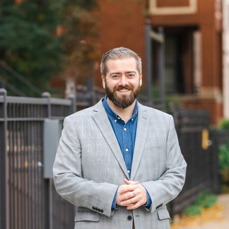 Headshot of William O'Hare
