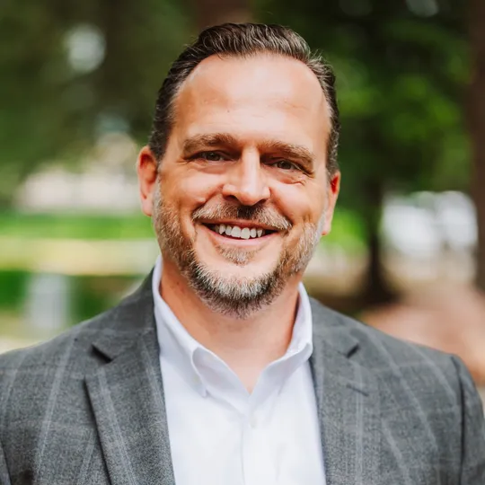 Chris Cote, Agent in  - Compass