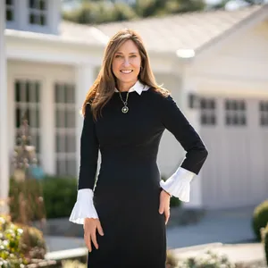 Lynn Molloy's Profile Photo