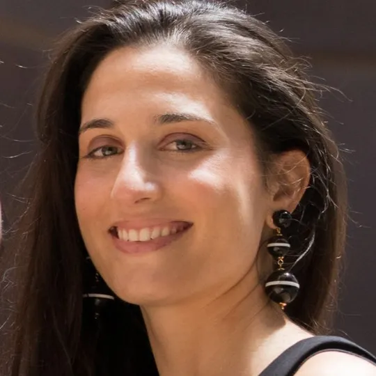 Lauren Chapleau Kentouris, Agent in  - Compass