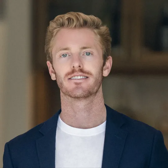 Jagger Kroener, Agent in  - Compass