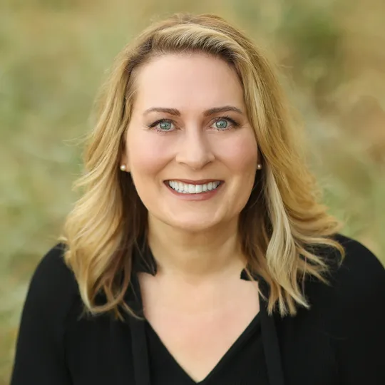 Kamala Abbott, Agent in  - Compass