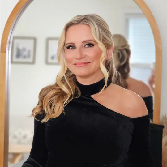 Miriam Novotny PA, Agent in  - Compass