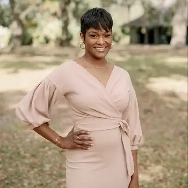 Javon Jones, Agent in  - Compass