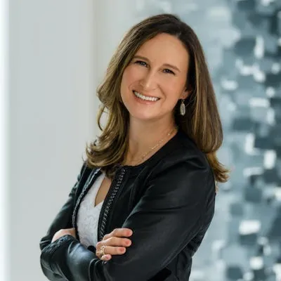 Valerie Pacheco, Agent in  - Compass