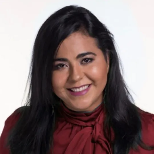 Jeannette Domenech, Agent in  - Compass