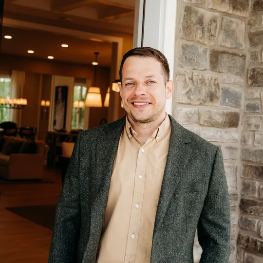 Ryan McLaughlin, Agent in  - Compass