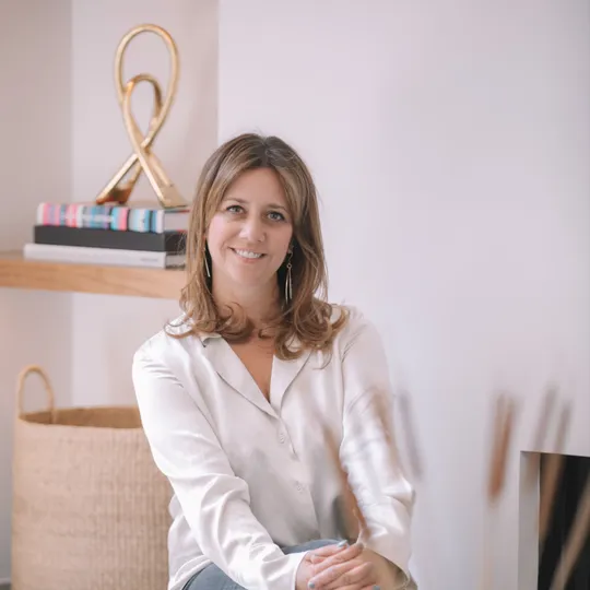 Tara Patton, Agent in  - Compass