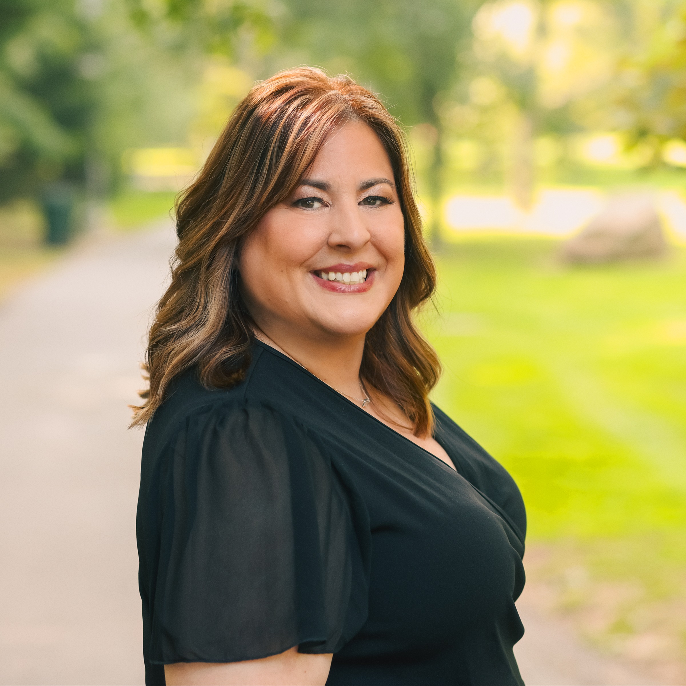 Headshot of Jen Taylor