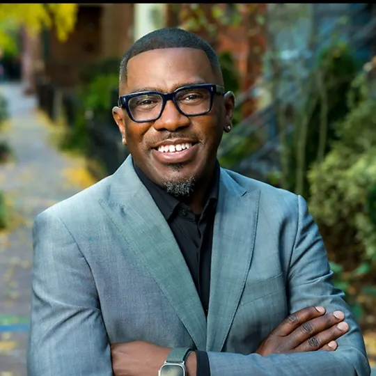 Alvin Anderson, Agent in  - Compass