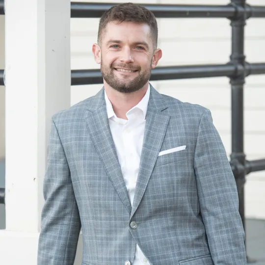 Jack Thompson, Agent in  - Compass