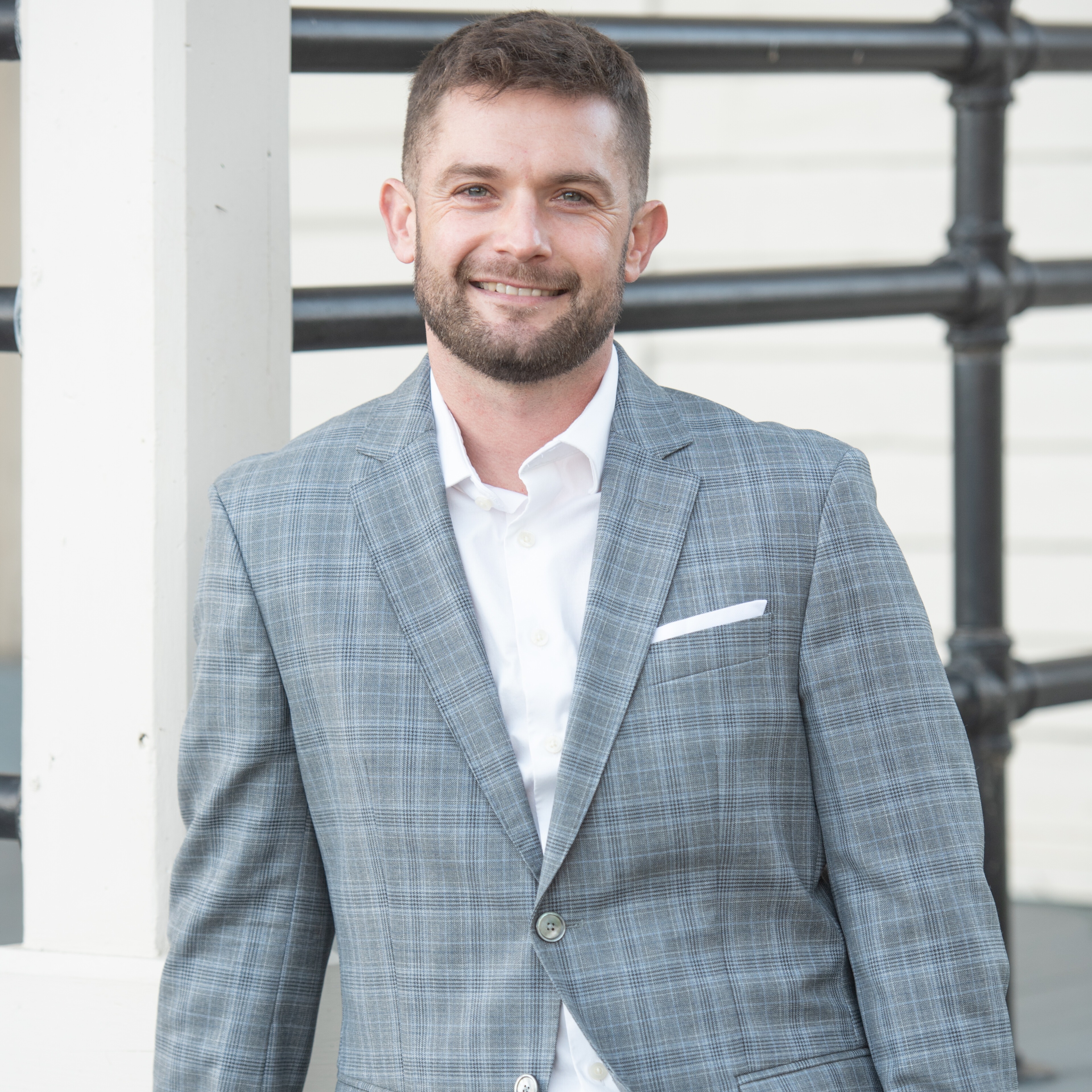 Headshot of Jack Thompson