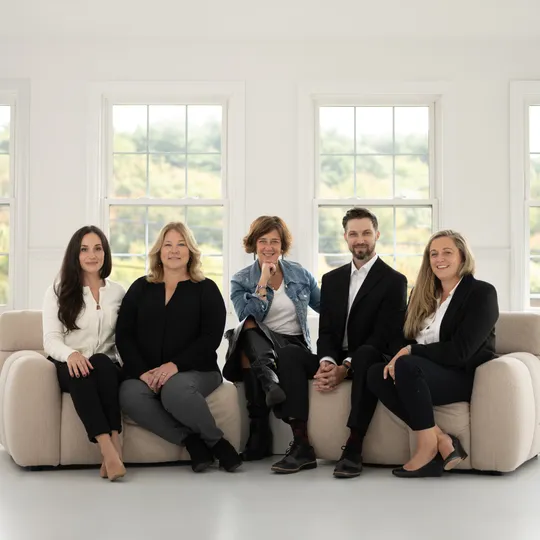 Mayer Realty Group, Agent in  - Compass