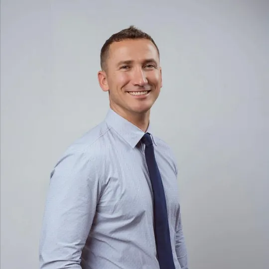 Sergiu Repesco, Agent in  - Compass