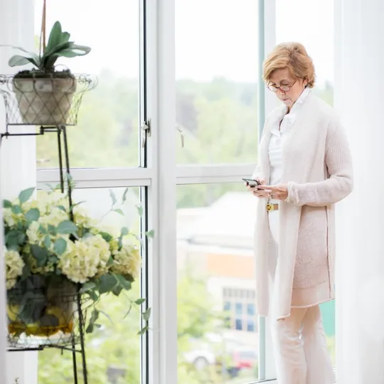 Tracie Steely, Agent in  - Compass