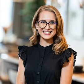 Jessica Kooker, Agent in  - Compass