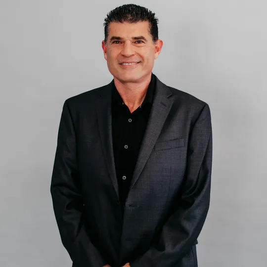 Richard Gonzalez, Agent in  - Compass