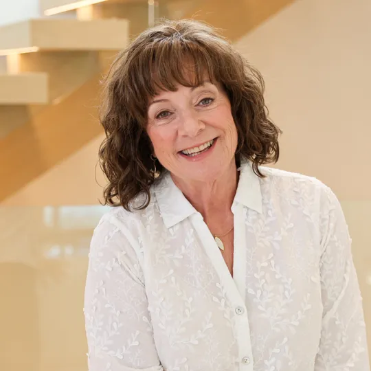 Nancy Eisenstadt, Agent in  - Compass