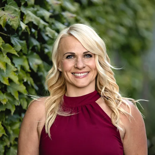 Samantha Costello, Agent in  - Compass