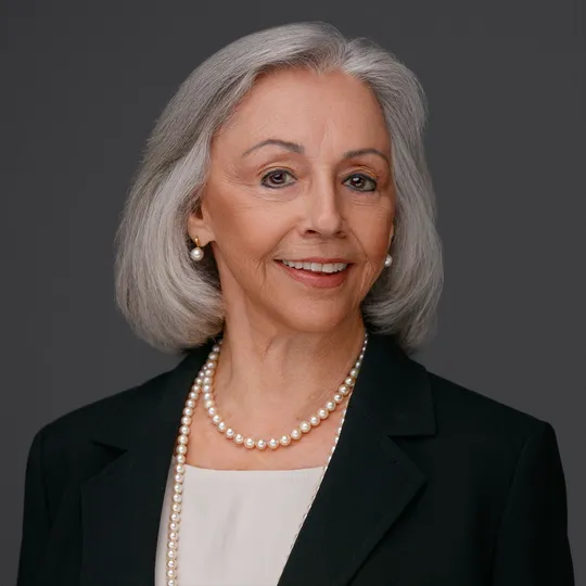 Olga Stevens, Agent in  - Compass