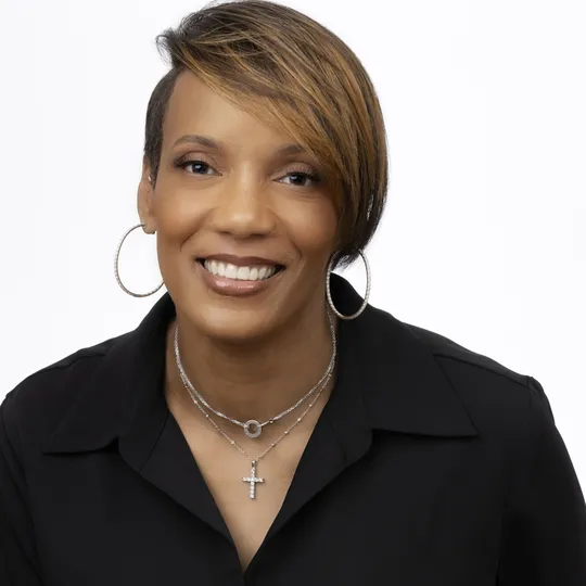 Brandy Myers, Agent in  - Compass