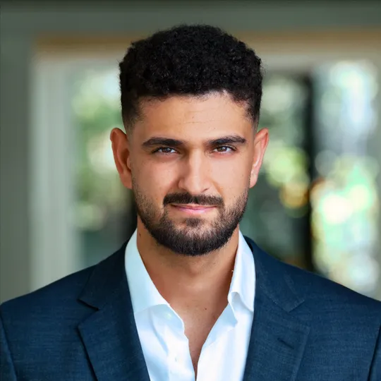 Idan Yohanan, Agent in  - Compass