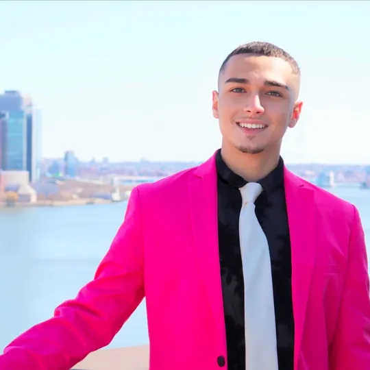 Kyle Vazquez, Agent in  - Compass